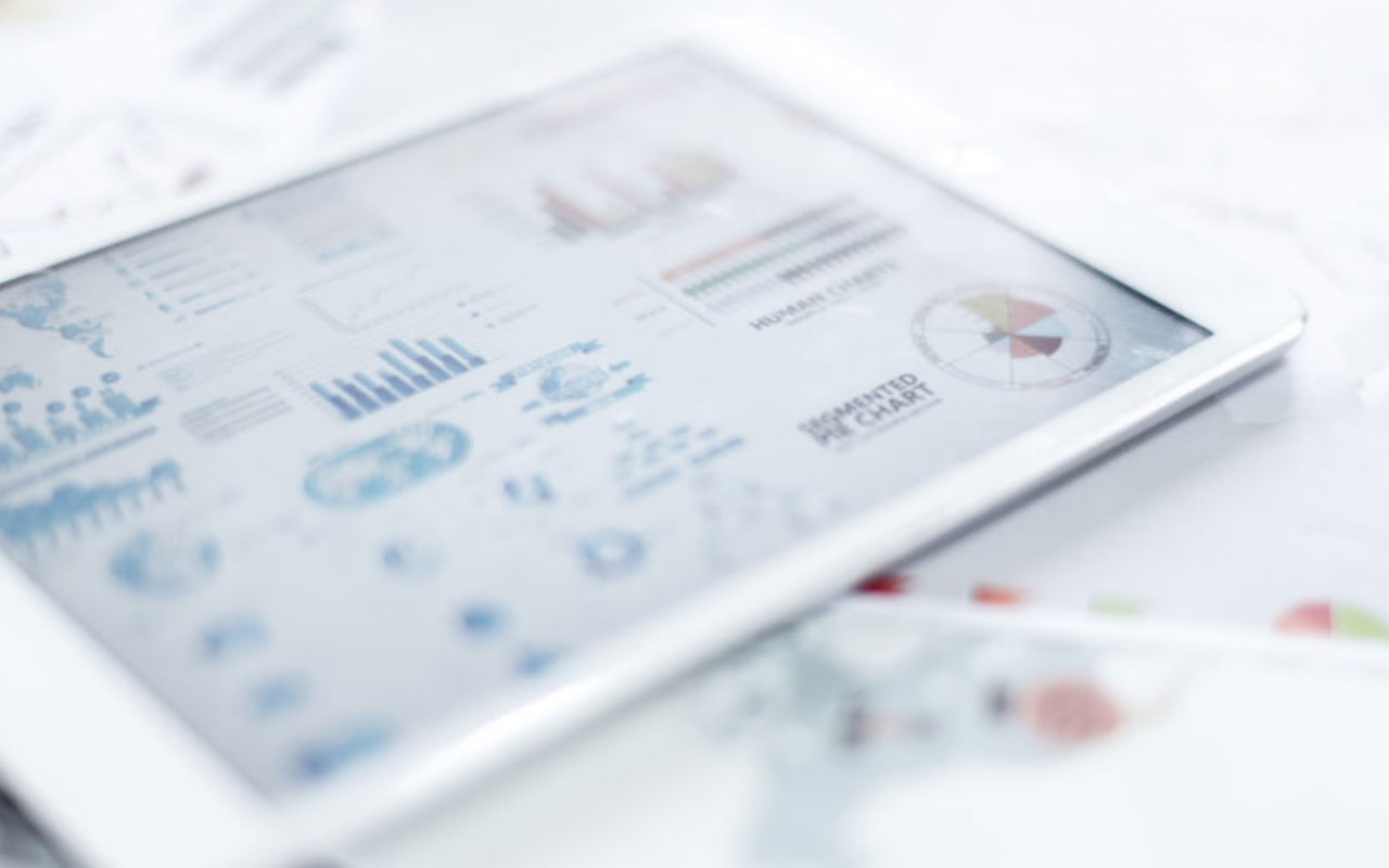 変数間の関係を探る